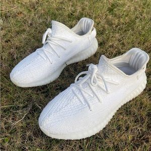 Yeezy Boost 350 V2 Cream White